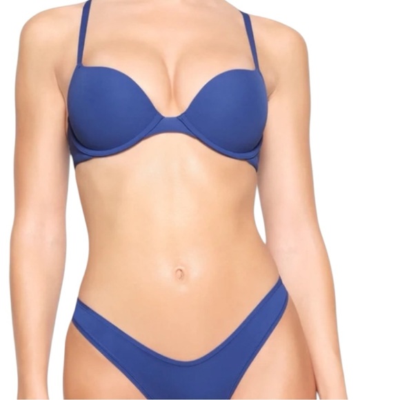 SKIMS Other - SKIMS NEW Push Up Bra Size 40DD/40E Rare Color NWT Plus Size